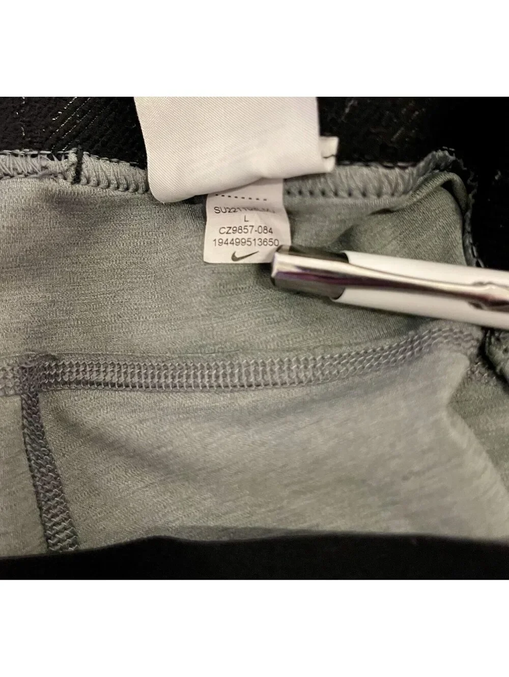 Nike Pro Dri-FIT Gray Compression Shorts Women's Large Training Athletic
